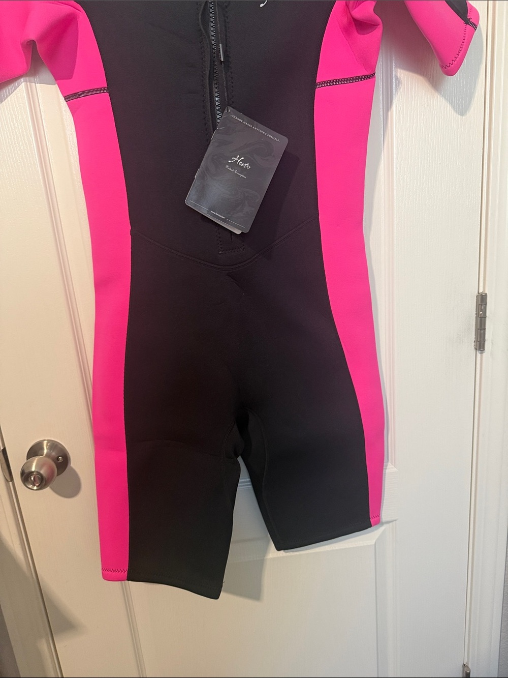 Wetsuit - Picture 6 of 8